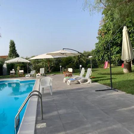 Villa Rosella appartamento 2 - con piscina - 150 m dal mare Casa Margherita Esterno foto
