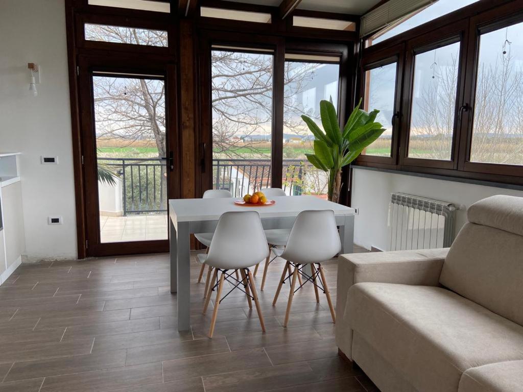 Villa Rosella appartamento 2 - con piscina - 150 m dal mare Casa Margherita Esterno foto