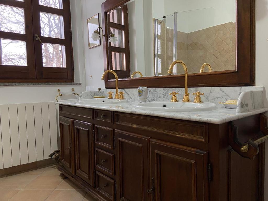 Villa Rosella appartamento 2 - con piscina - 150 m dal mare Casa Margherita Esterno foto